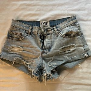 One Teaspoon Bandit distressed light wash Jean shorts